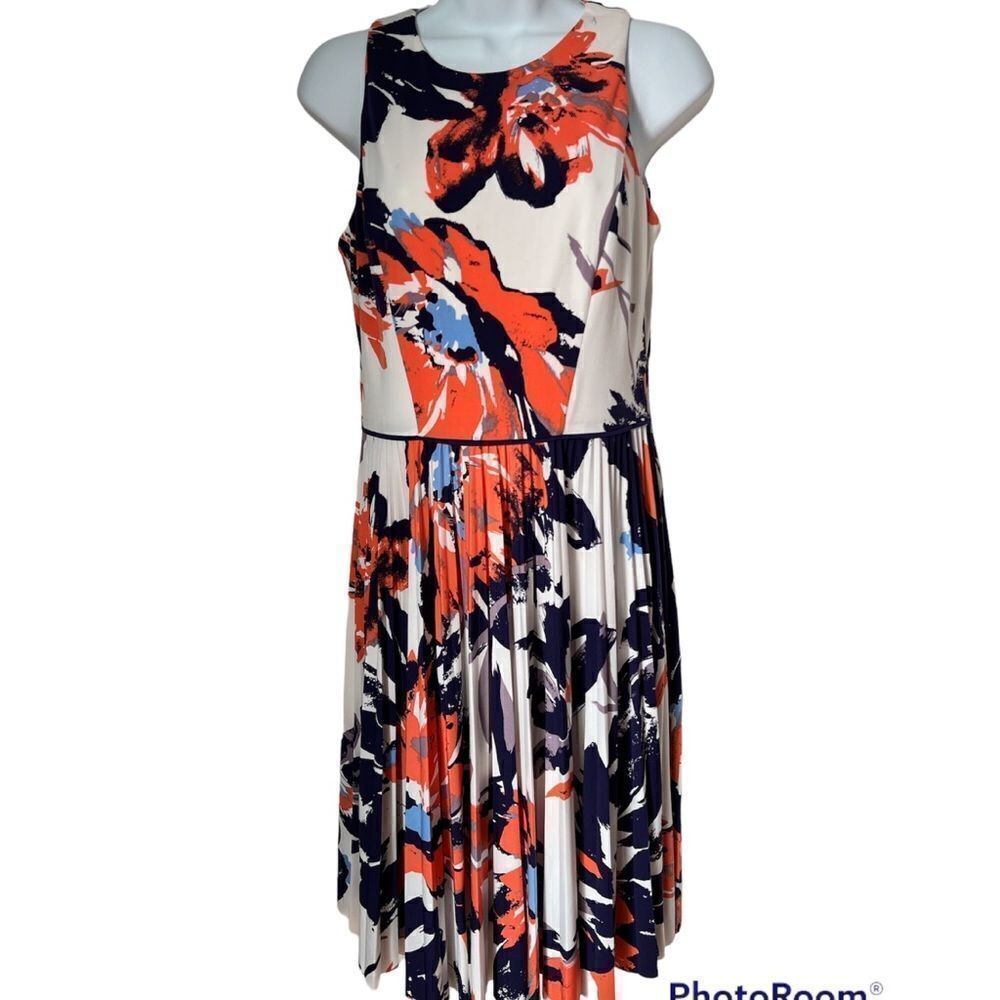 Maggy London Floral  Sleeveless Pleated Dress 6